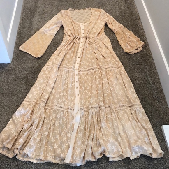 Sunday St Tropez Dresses & Skirts - Sunday St Tropez dress never worn